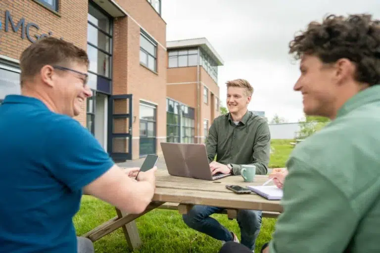 Een Dag Uit Het Leven Van Een Tekstschrijver Tenders En Emvi Plannen